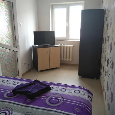 アパート Apartament Syby